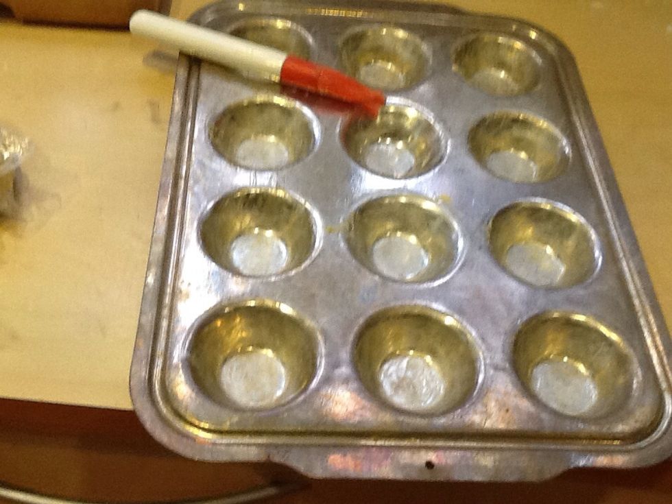 Butter your tray in each case.