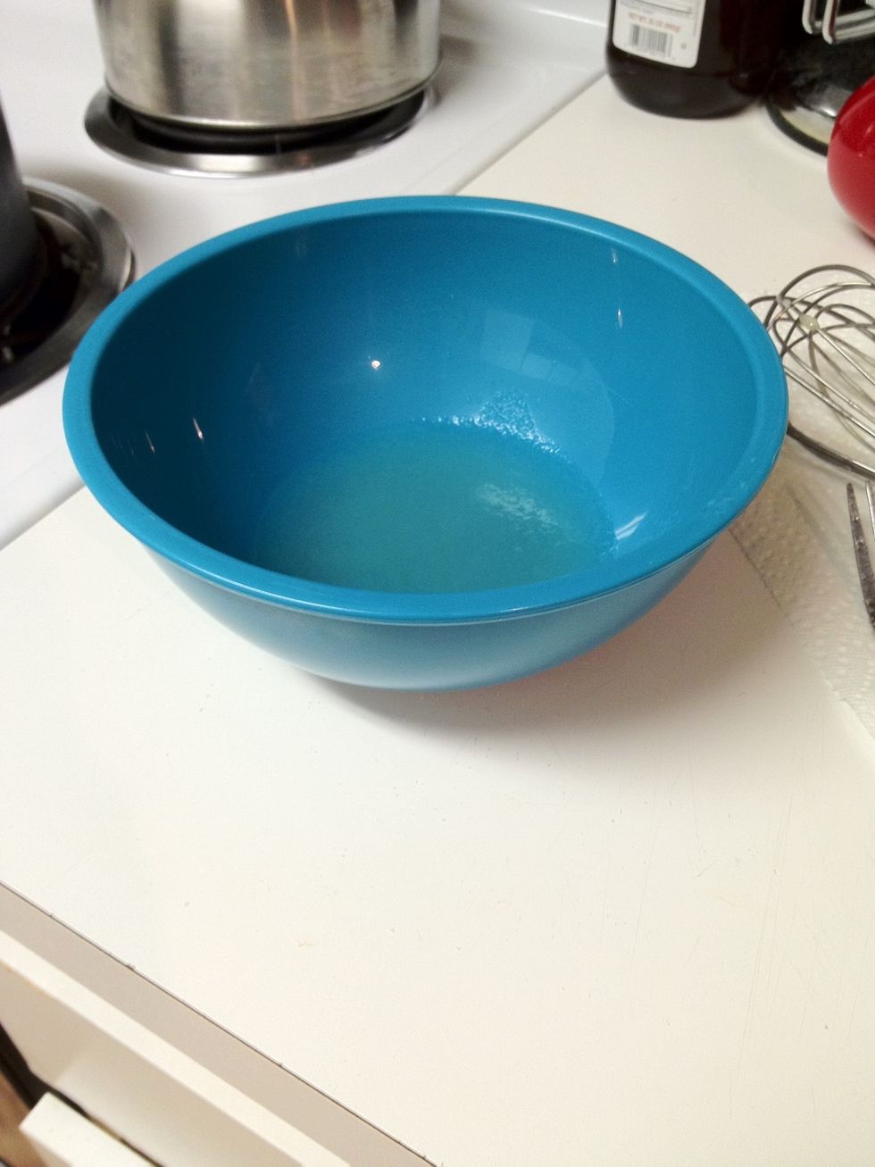 By now your gelatin should be ready. As you can see, I have transferred it to a different bowl. The one I used earlier was a bit too small to hold this and the cream and sugar mixture.