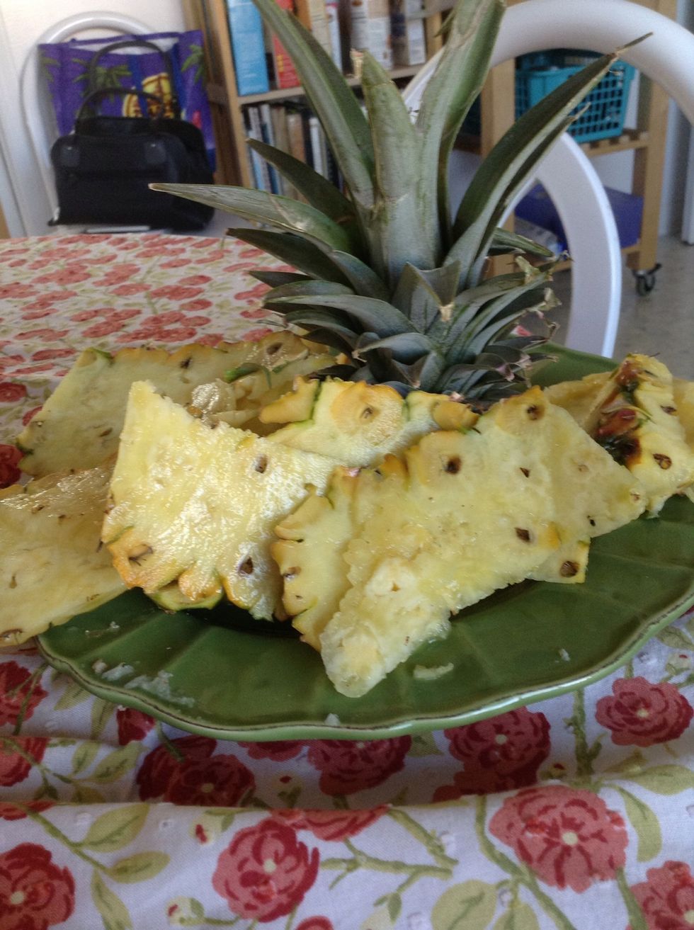 By the way, you can also soak these skins in water to make a kind of pineapple-flavored water. Or you can just toss them out.