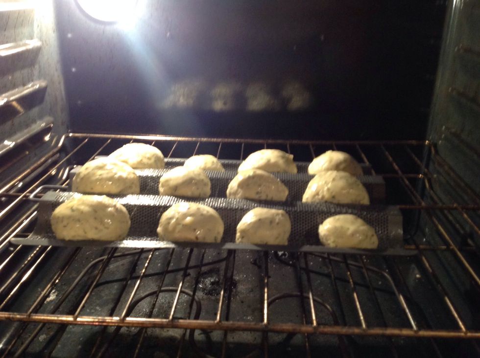 bye! have a nice trip! let them bake at 400 degrees for 15-20 minutes. let them get nicely tanned.