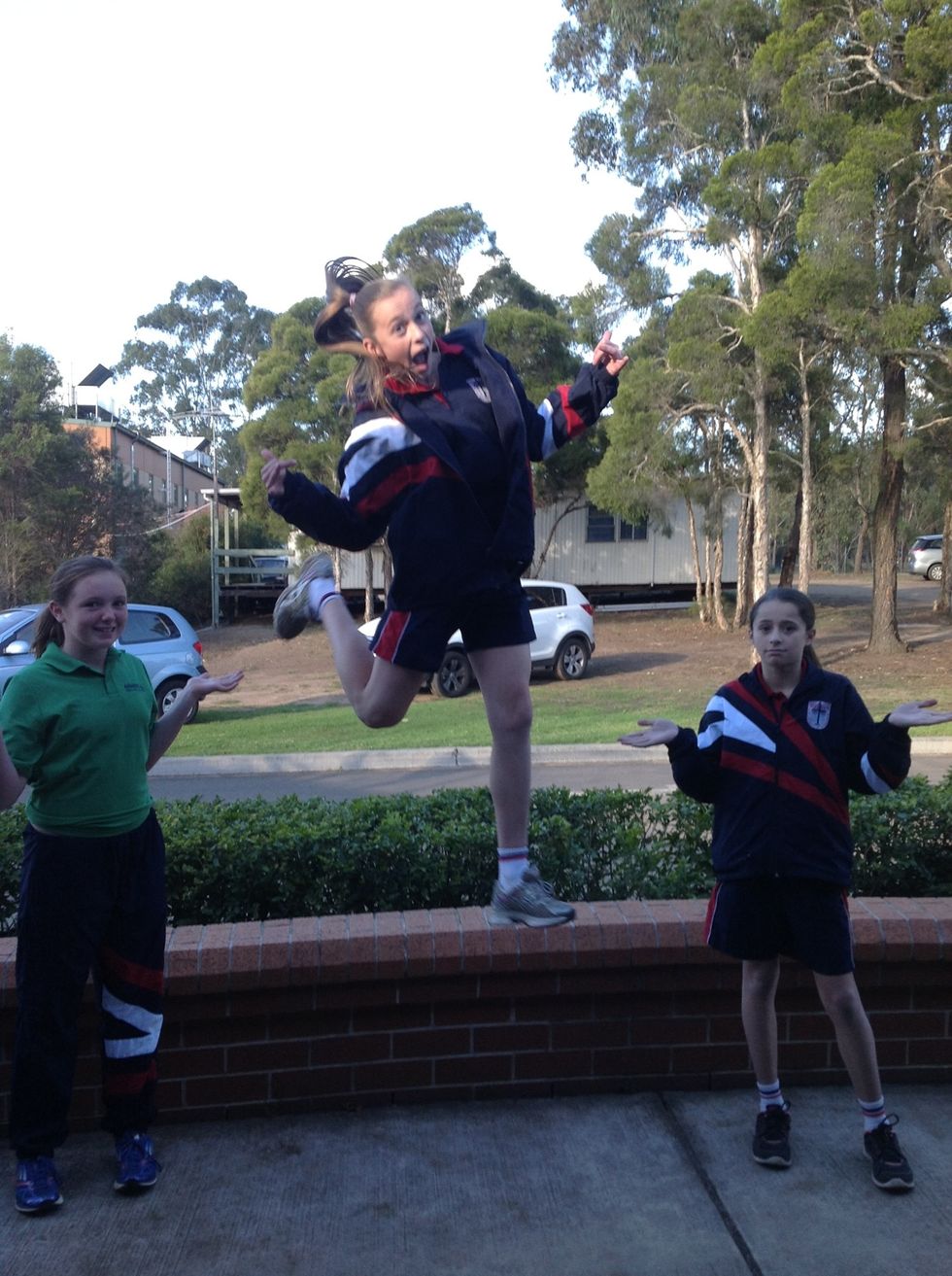 "Ca va bien" is I am good\ud83d\ude04