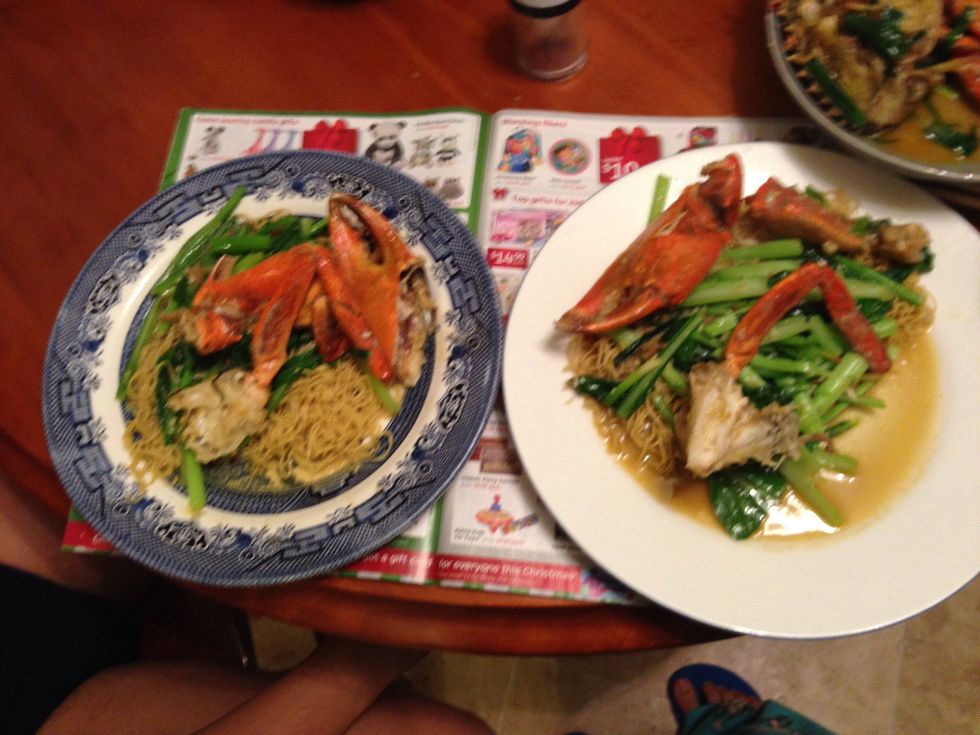 Can add some Chinese egg noddle at the bottom of your plate and pour the crab with sauce on top