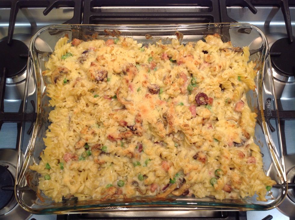 Carefully remove dish from the oven with baking mitts to avoid burning your hands! Serve the dish with a leafy green salad. Enjoy!