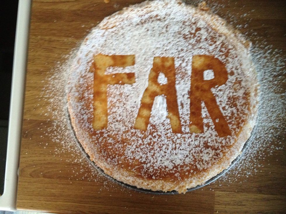 Carefully remove the paper letters. It looks like a child made it but I don't care, and my dad was more than happy. Let's celebrate dad today!