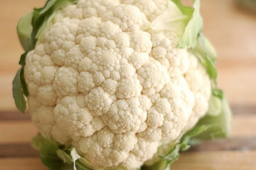 Cauliflower: stalks for 7 minutes, florets for 5 (whole head 15-25 minutes)