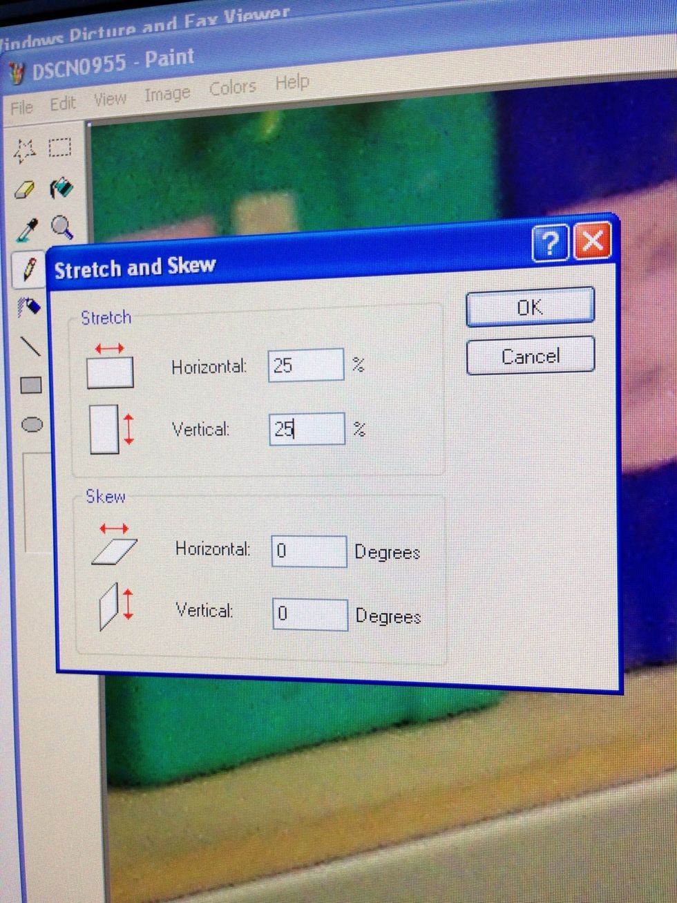 Change horizontal & vertical to 25%. This makes the picture 1/4 the size, but keeps the aspect ratio the same.
