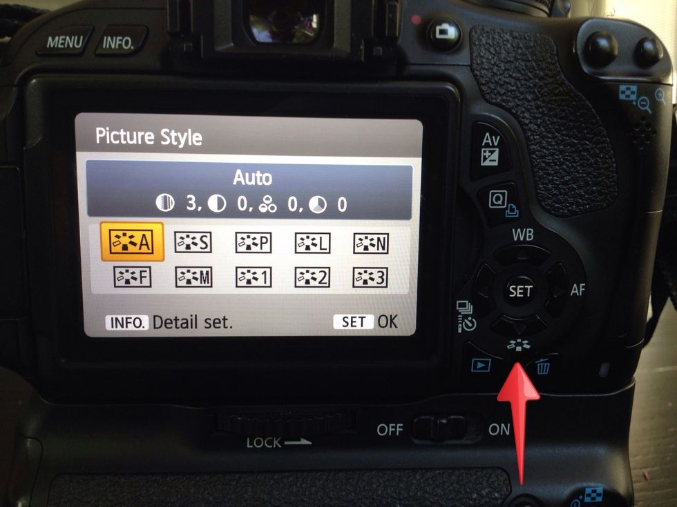 Change the picture style by pressing the "down arrow"