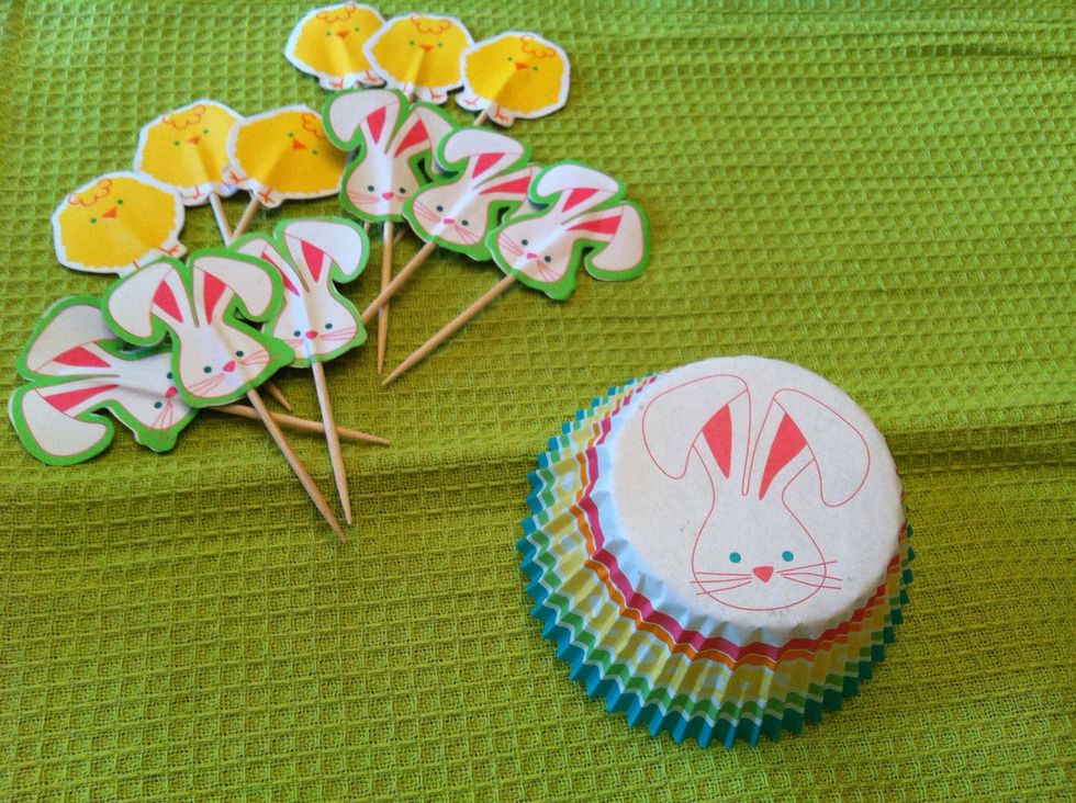 Check out this \u00dcber cute paper cups and toothpick characters . This example is from Walmart