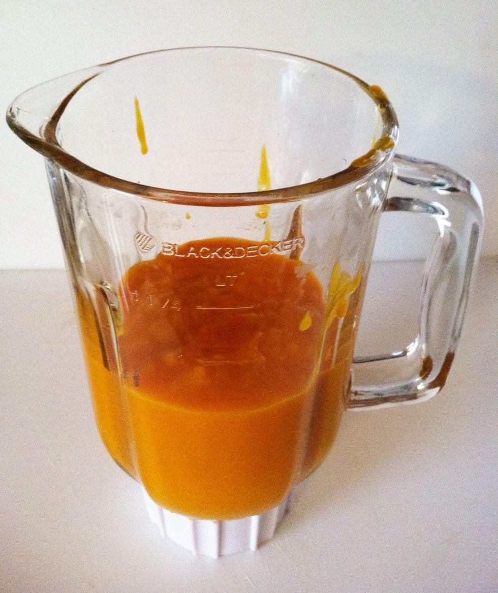 Chill one can of mango pur\u00e9e. Pur\u00e9e is thicker than juice.