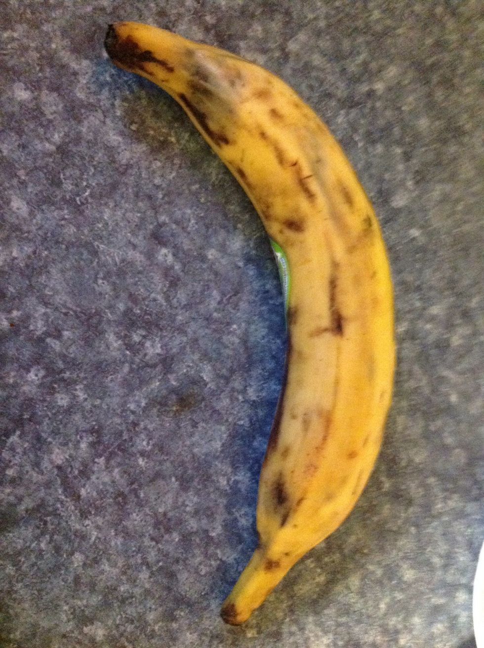 Choose a ripe but not overripe plantain.
