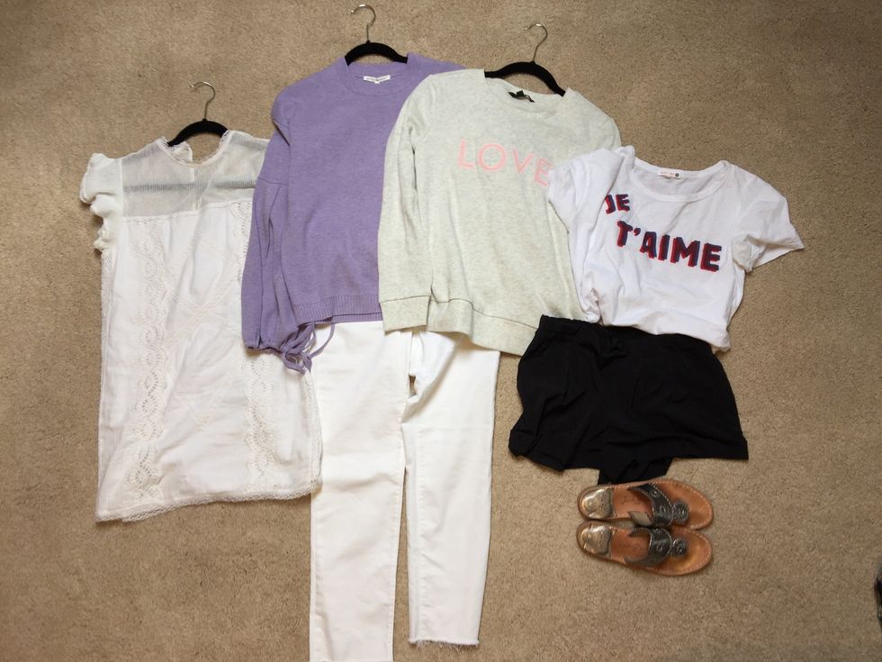 Choose outfits for each day.