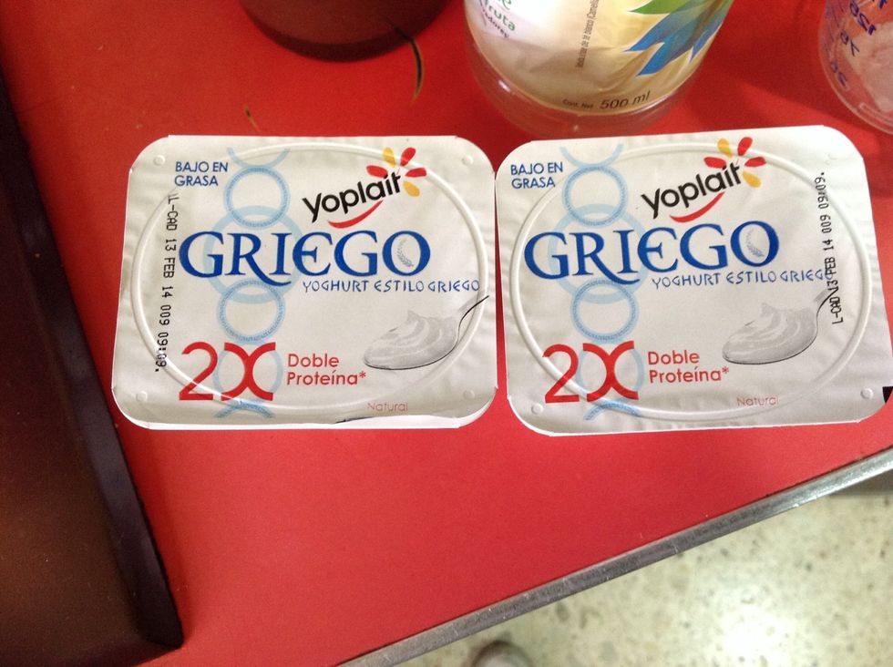 Choose the natural greek yoghurt with the highest protein