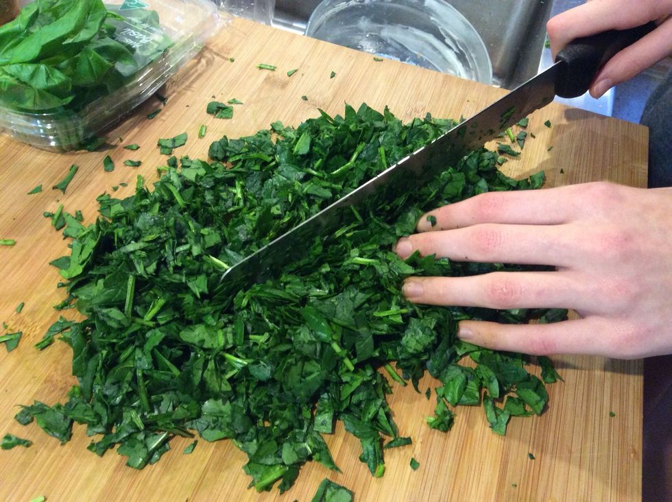 Chop all of the spinach finely, it should reduce in size.