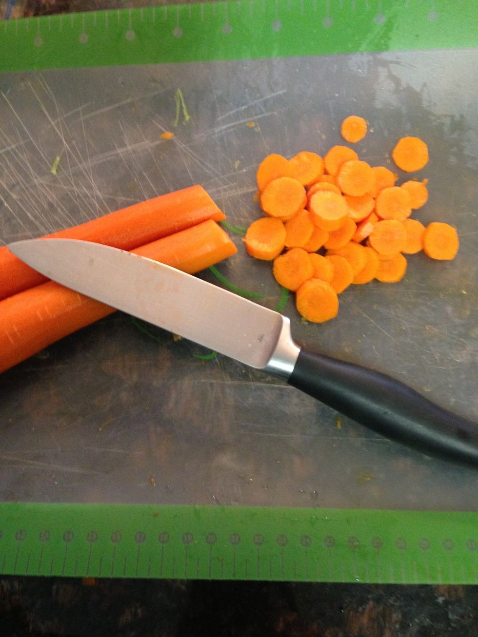 Chop both carrots