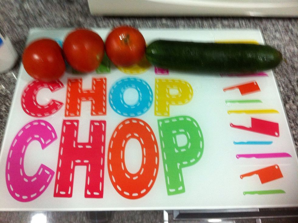 Chop everything roughly while your bread is in the skillet