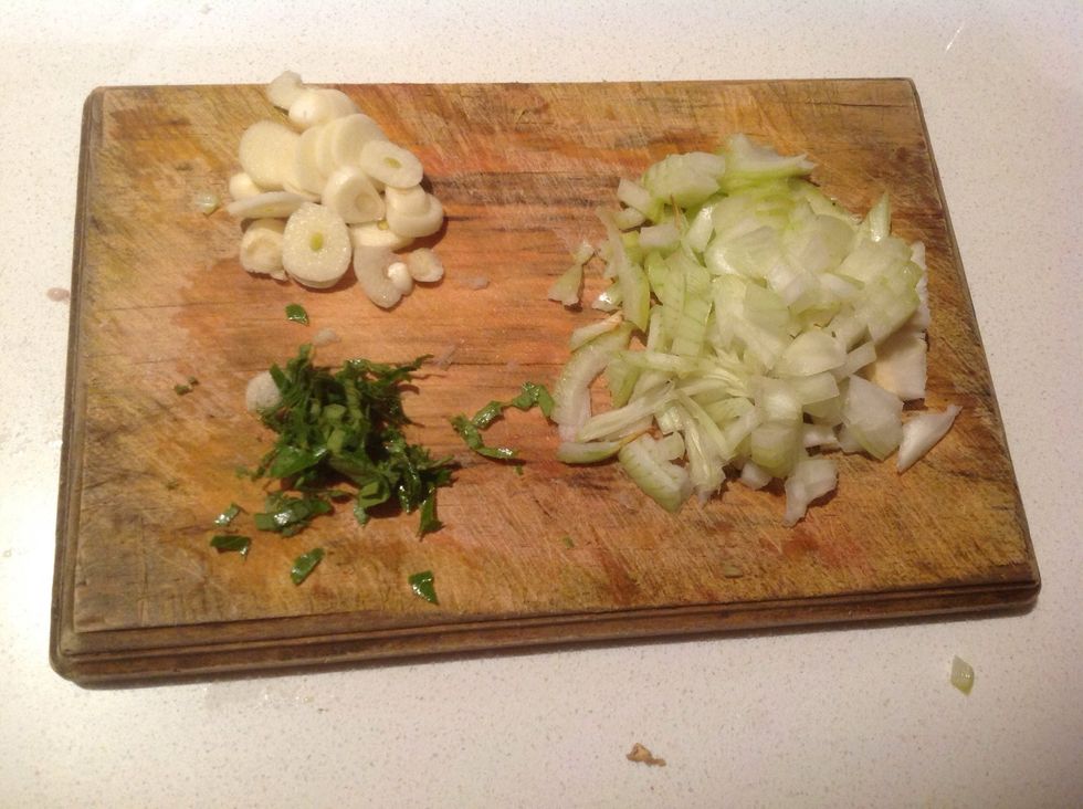 Chop onion, curry leaves and garlic