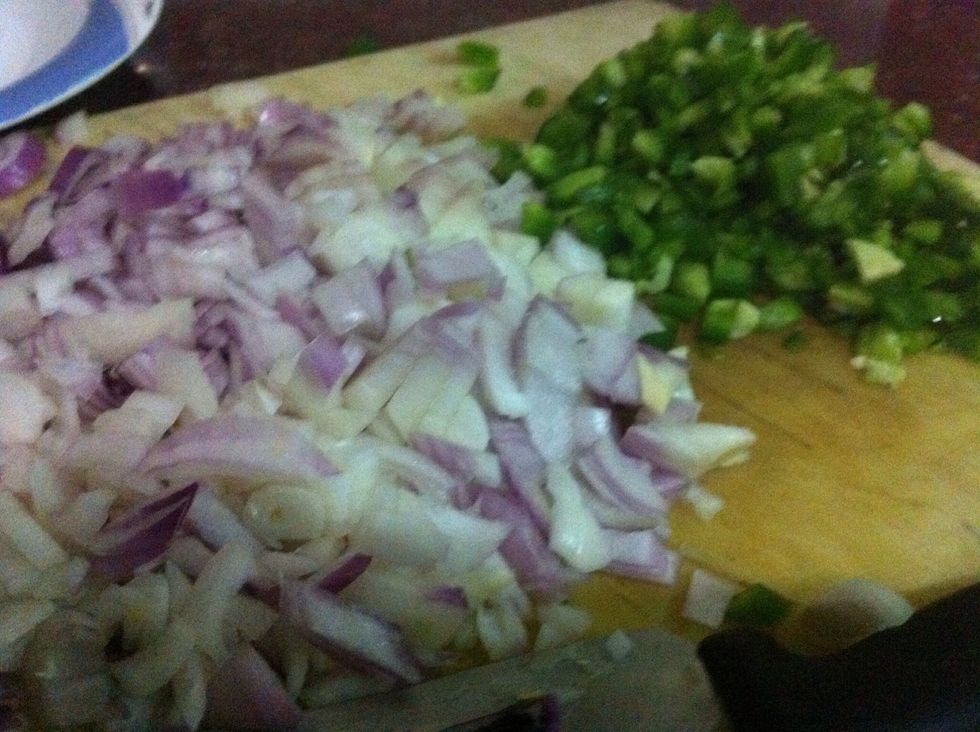 chop onions too
