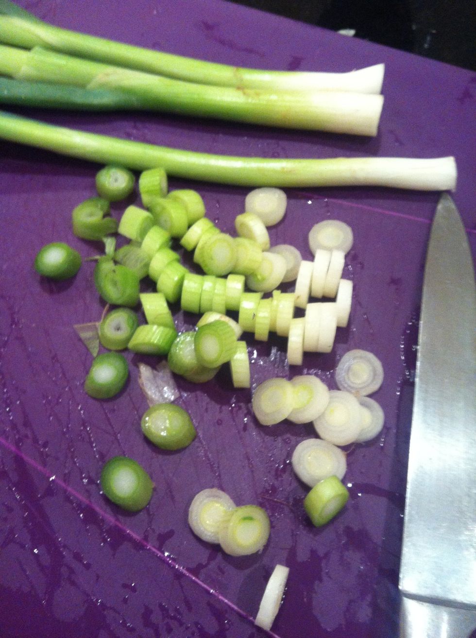 Chop spring onions
