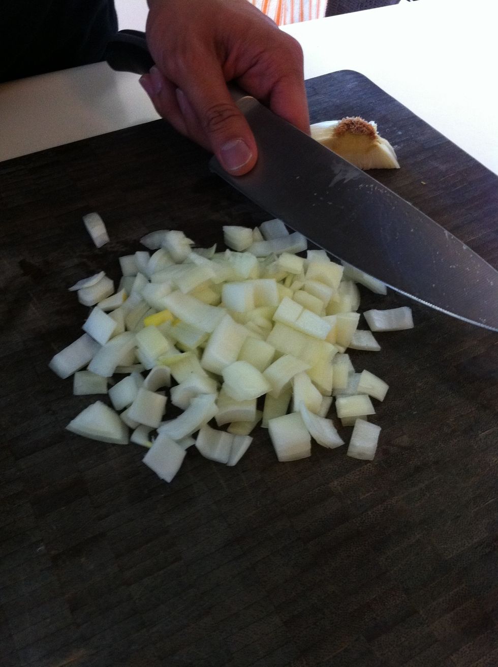 Chop the 1/2 onion into pieces measuring about half an inch, then place aside