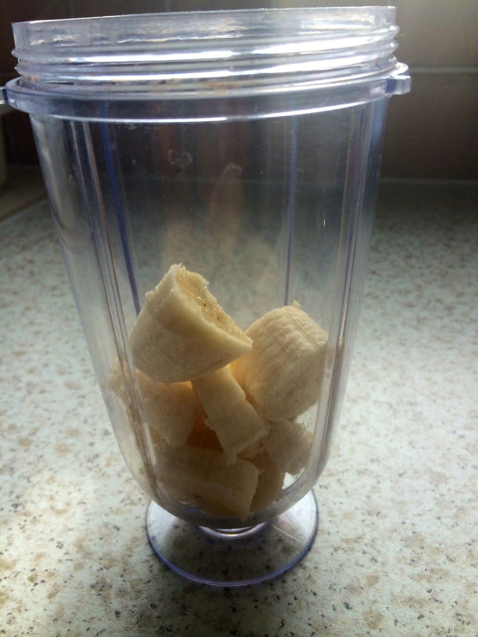 Chop the banana and put in the blender.