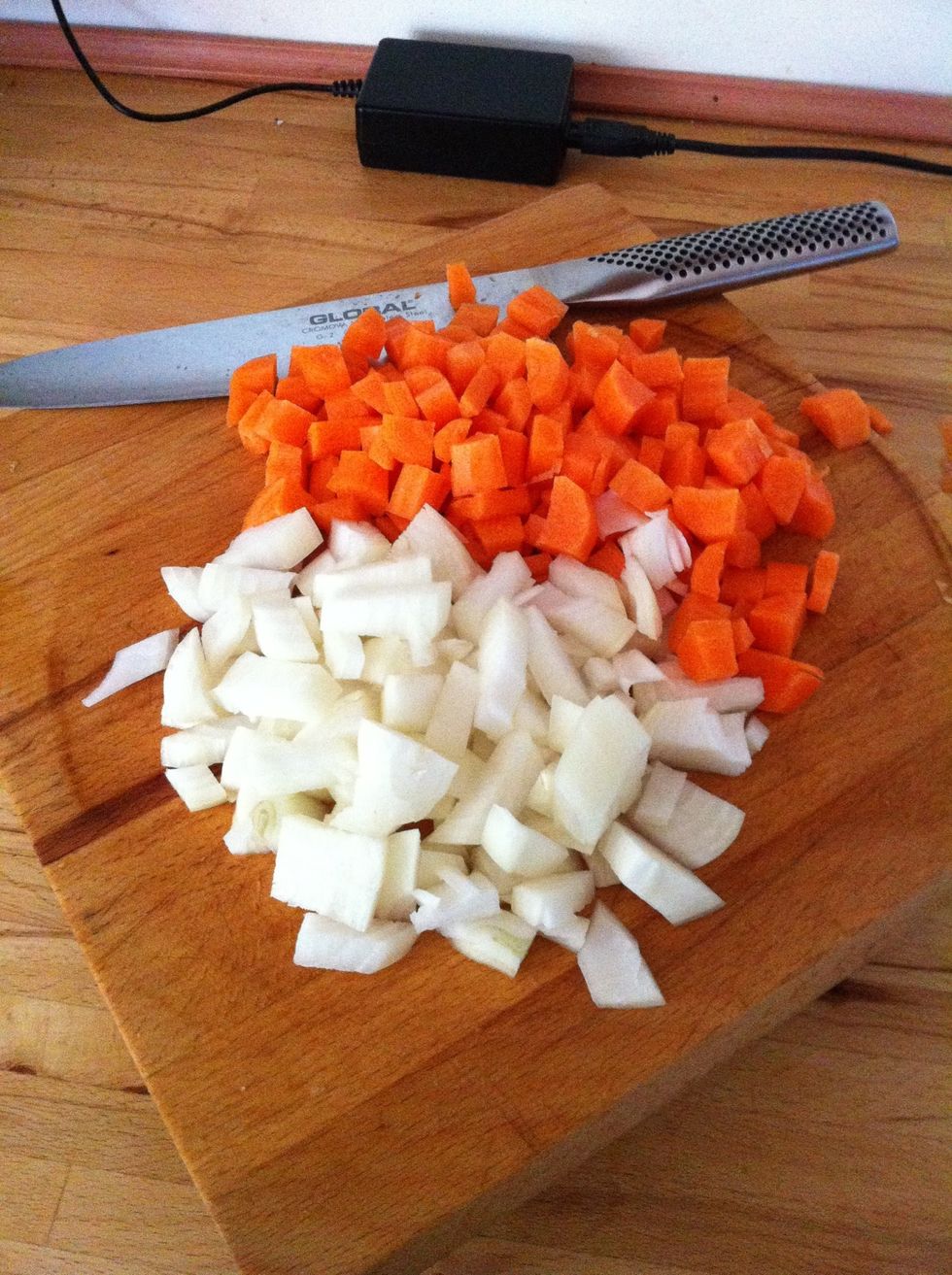 Chop the carrots & onions into small pieces