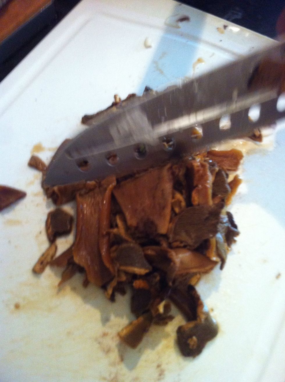 Chop the dry mushroom