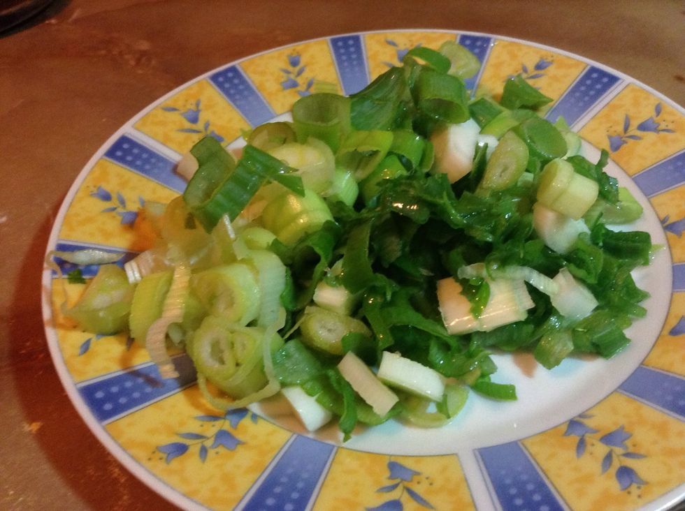 Chop the green onion