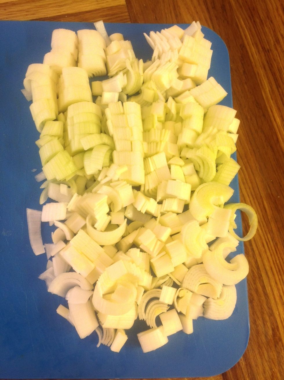 Chop the leeks, using the white parts only.