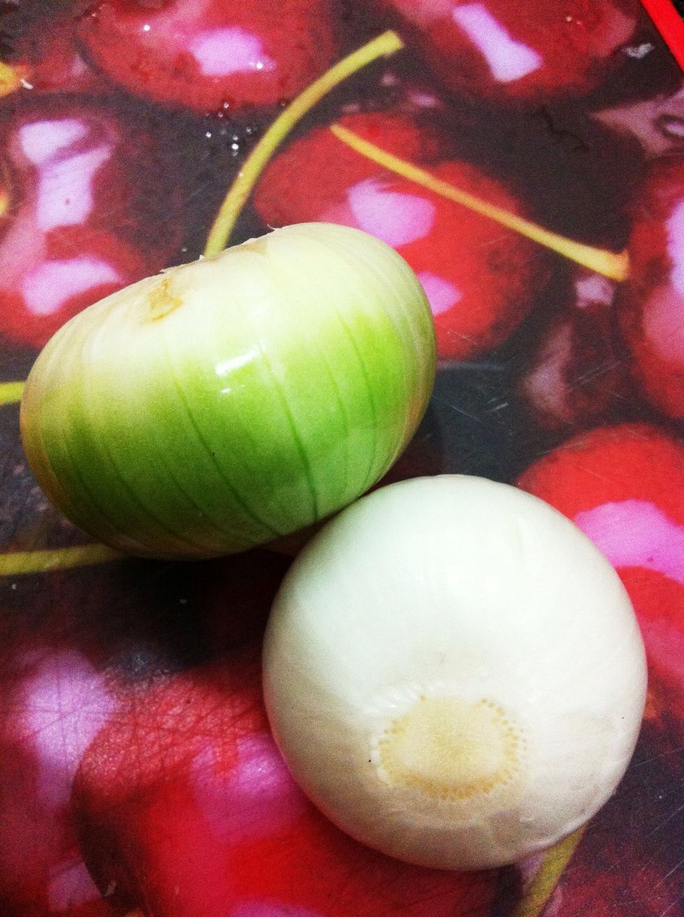 Chop the onions and keep it aside. (Assuming the meat has rested for 30 mins(min) move to the next step).