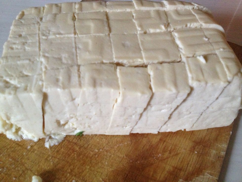 Chop the tofu in to cubes.