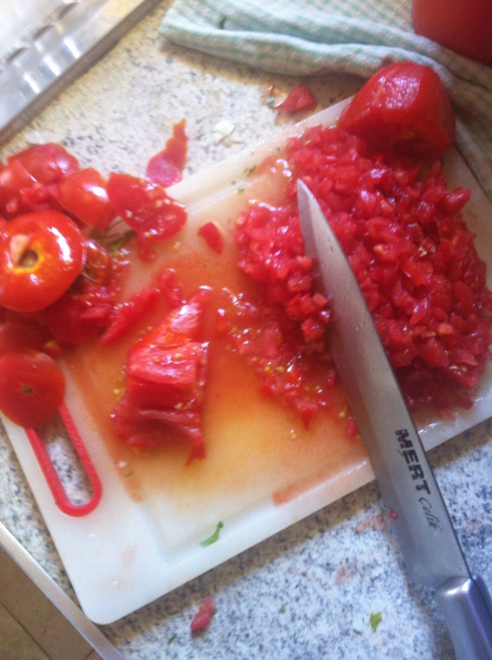 Chop the tomatoes