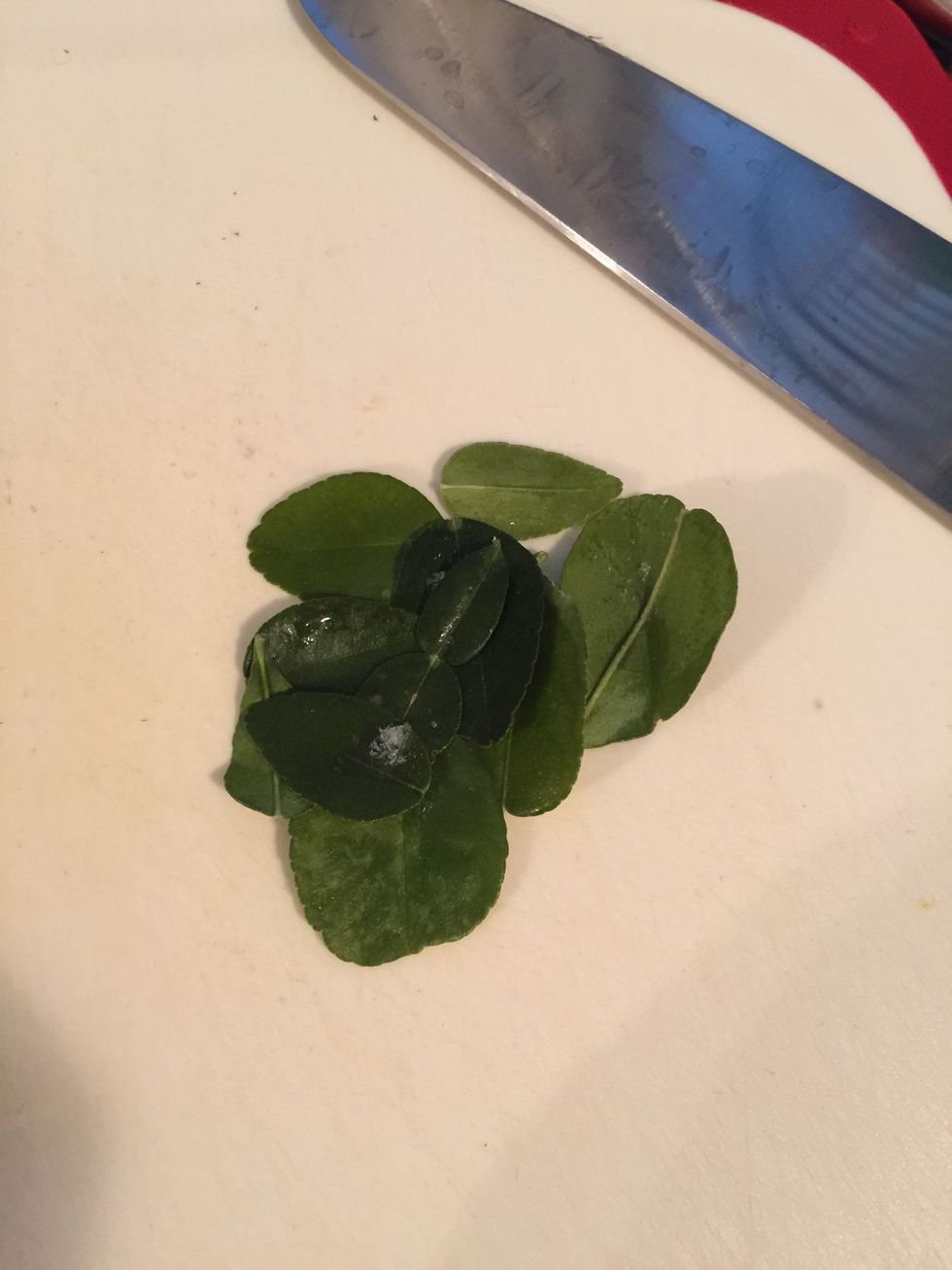 Chop up kafir leaves. I actually used many more than this. Slice them thinly. (I think I used a handful, I love the smell in my rice)