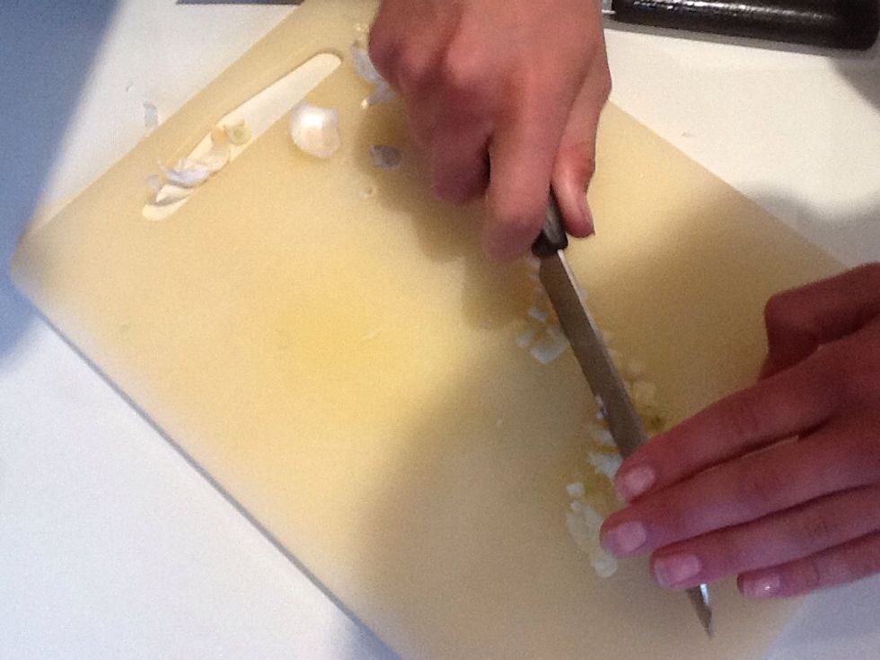 Chop up the garlic