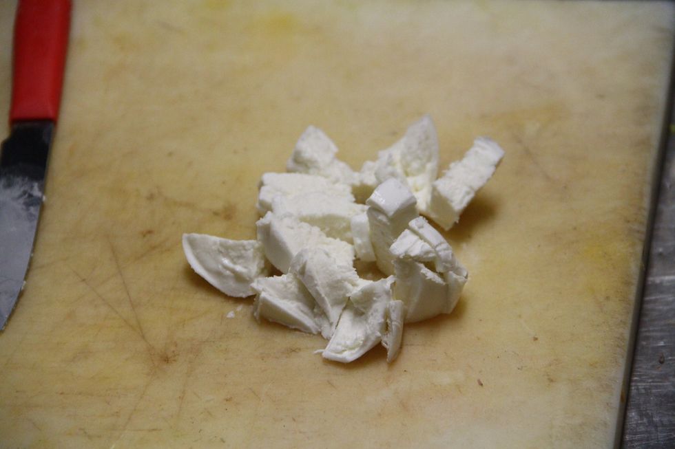 Chop you fresh mozzarella in cubes