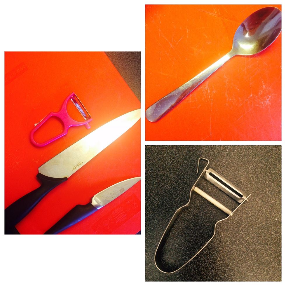 Chopping board, knifes (one big and one small chopping knife), Julienne peeler, regular peeler, tablespoon