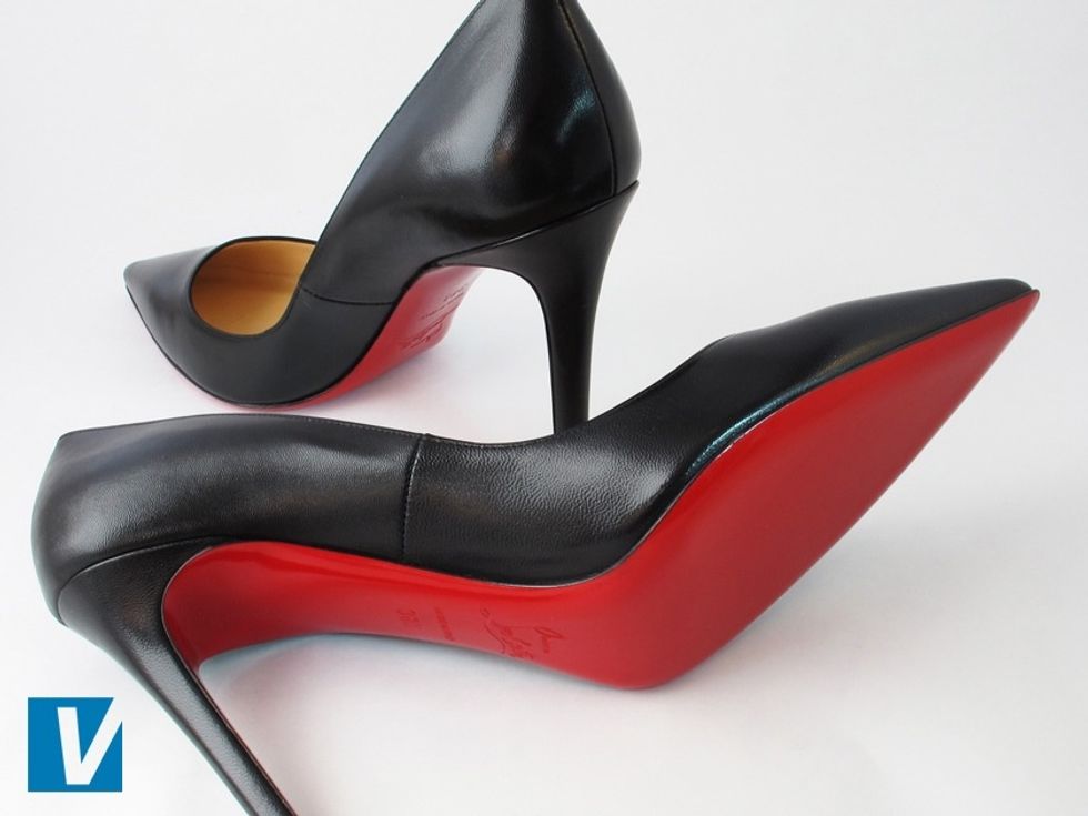 Christian Louboutin heels feature the distinct signature red sole. 'Lipstick' red is the shade most often used but be aware that some orange red soles do exist. Some owners also rubberise their soles.