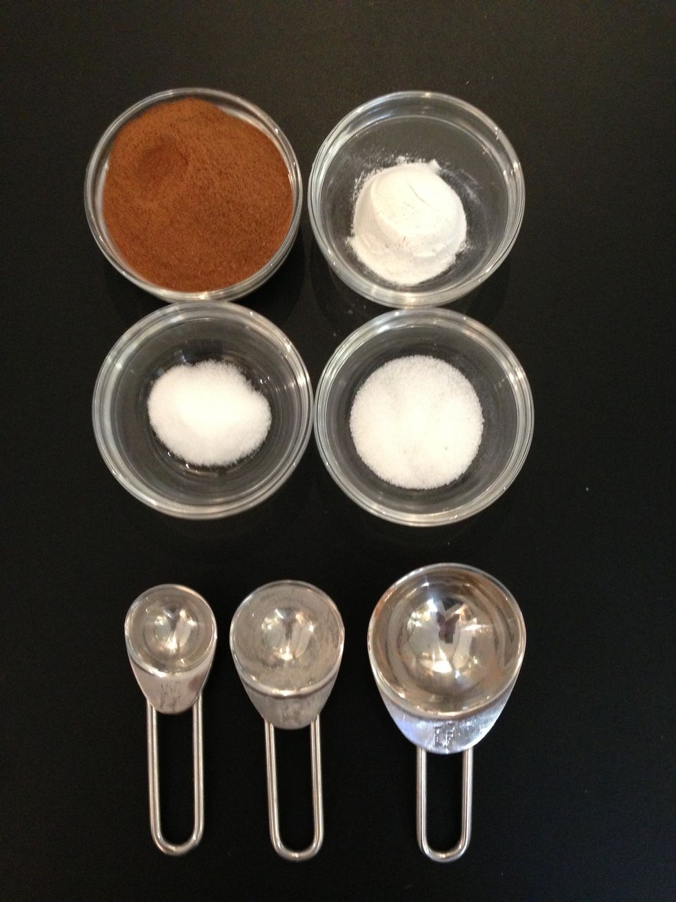 Cinnamon, baking powder, baking soda, & salt