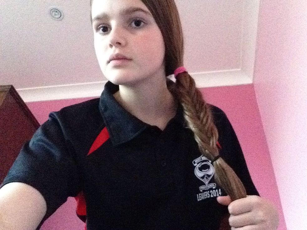 Circure your hair with a lucky band.