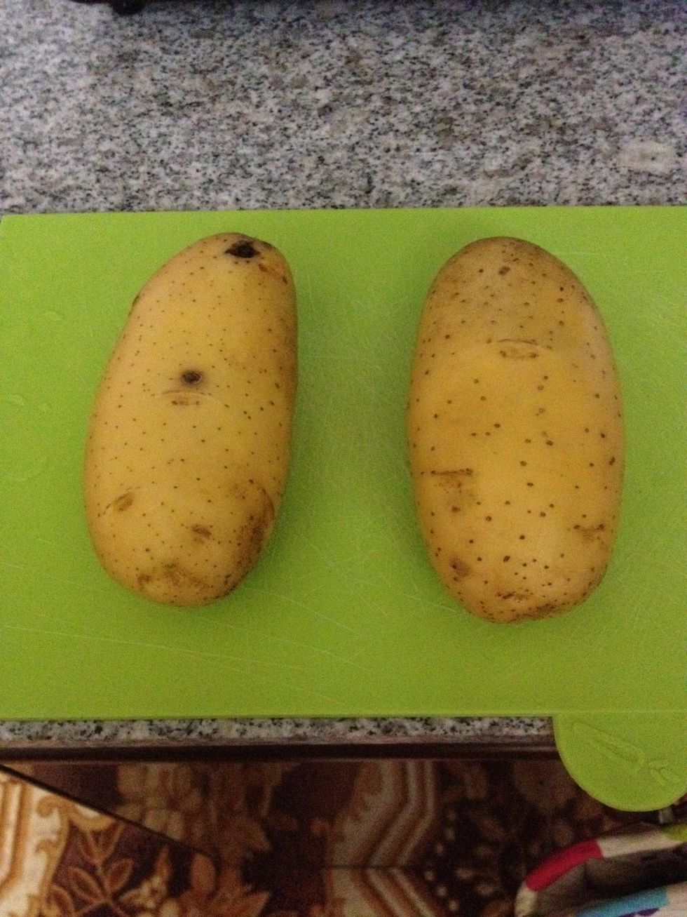 Clean some potatoes