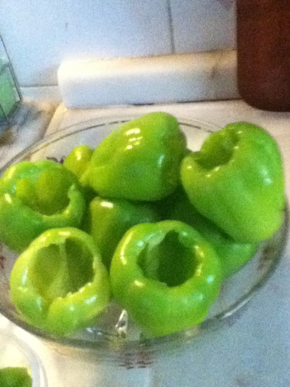 Clean the peppers and wash it