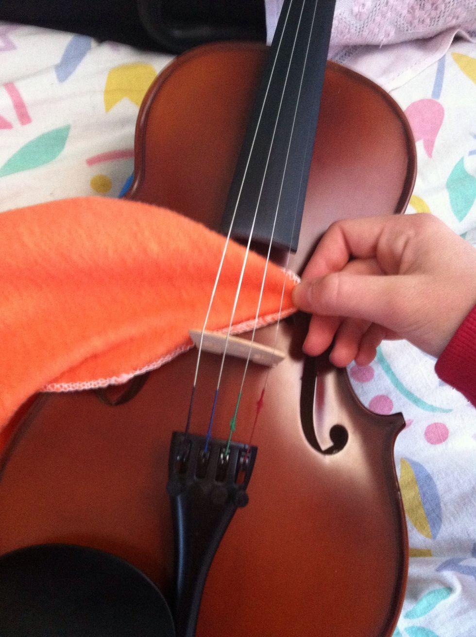 Clean under the chords