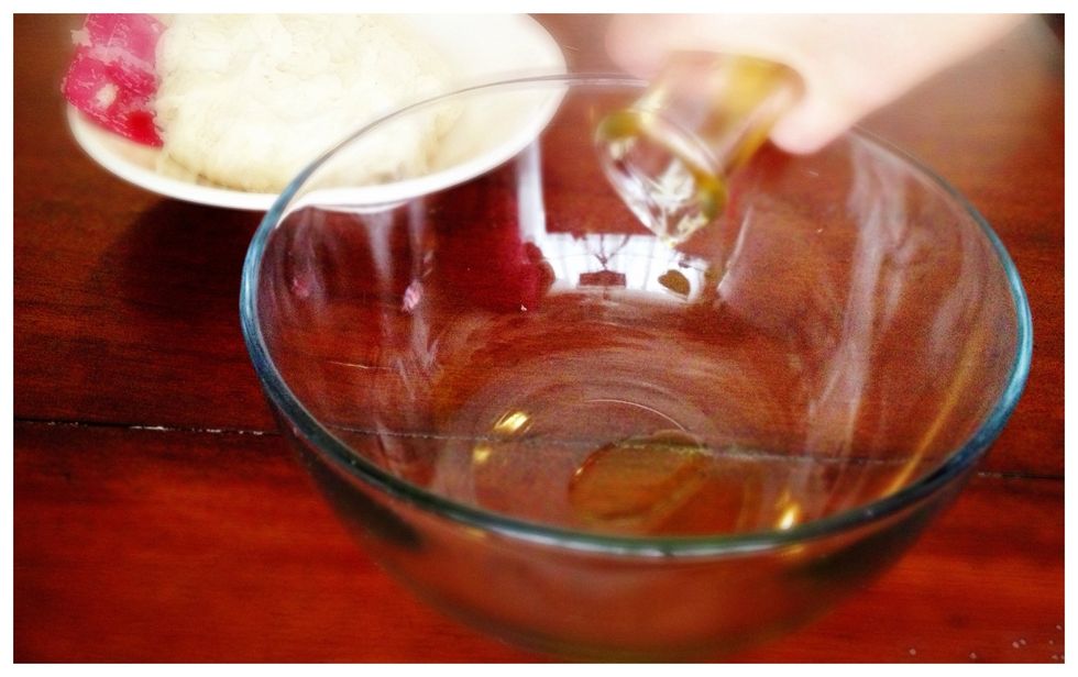 Clean your bowl and drizzle in olive oil to prevent your dough from sticking.