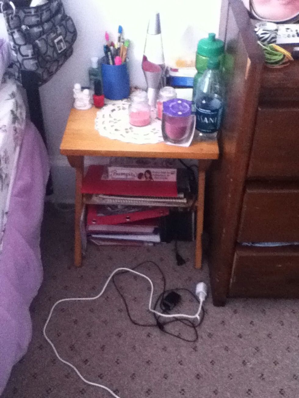 Clean your night stand (before)