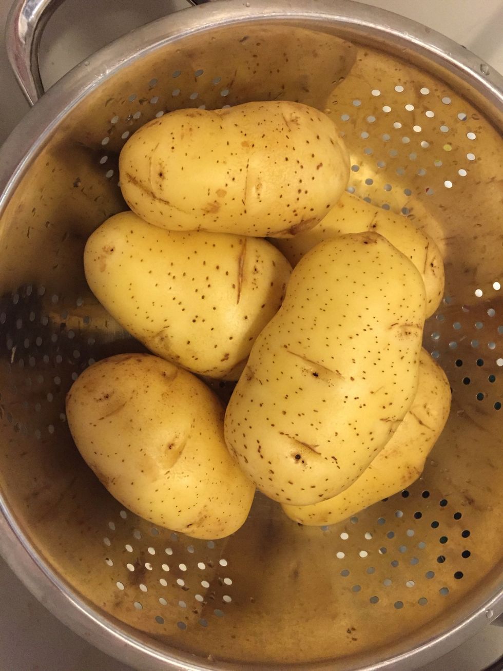 Clean your potatoes and cut them into small pieces (Easy for mashing).