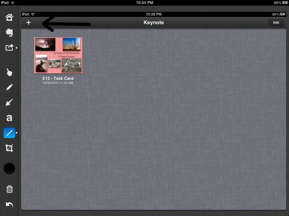 Click on the plus button (+) in the top left hand corner, and press create new presentation.