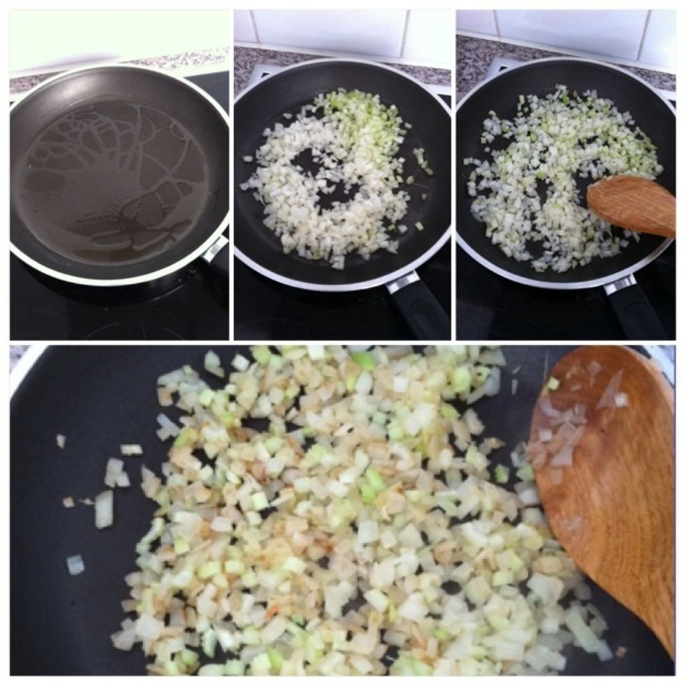 (clockwise) 1) add olive oil to pan when its getting warm; 2) add celery and onions; 3) keep stirring; 4) until onions are getting gold brown; now let the celery and onions cool down a little bit.