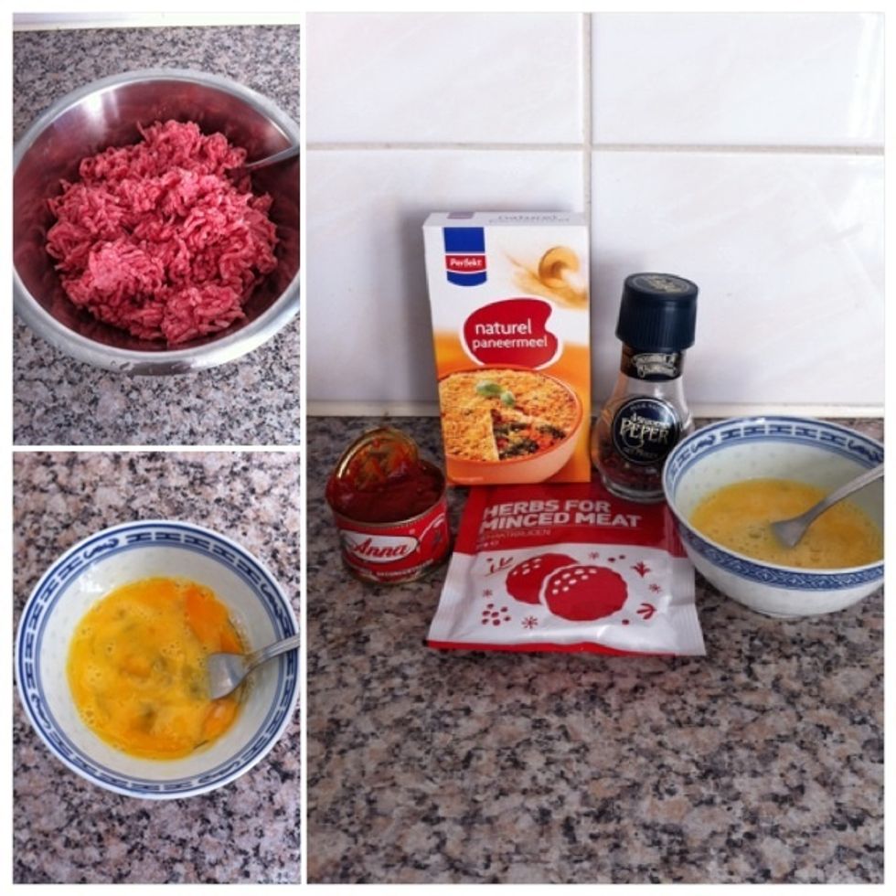 (clockwise) 1) whisk the egg; 2) put minced meat into a big bowl; 3) gather all the ingredients you need for the next step as shown here.