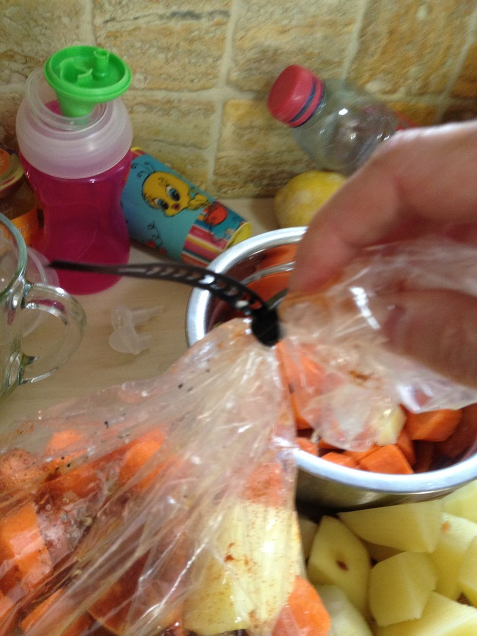 How to cook chicken in roasting bag B+C Guides