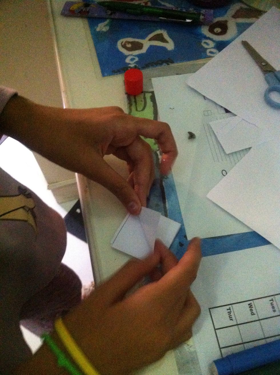 Close the paper,then decorate it I'll start with folding so I can add glitter in the other half