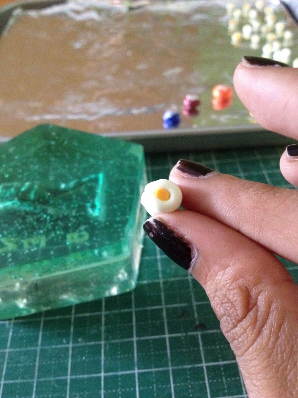 Close the white on the yellow and trim off the excess.